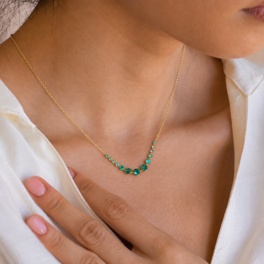 Collar Esmeralda 1.3qt Oro 10k